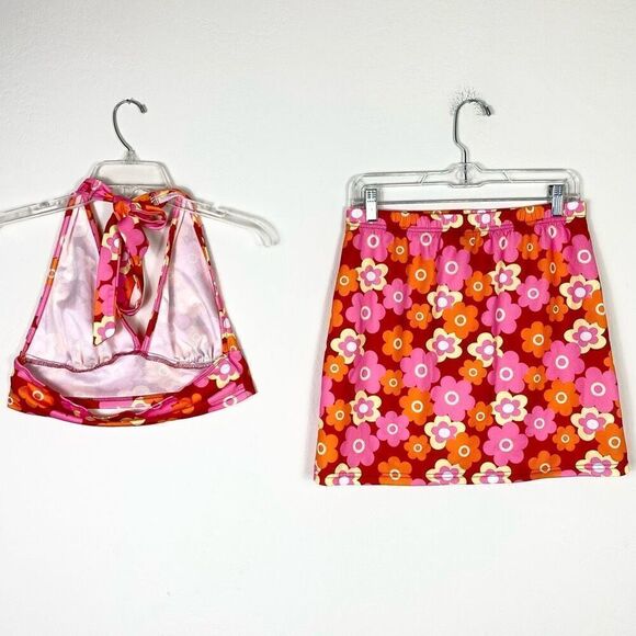 Shein Pink & Red 70’s Style Floral Skirt and Halter Tank Crop Top Set Size L - Picture 2 of 5